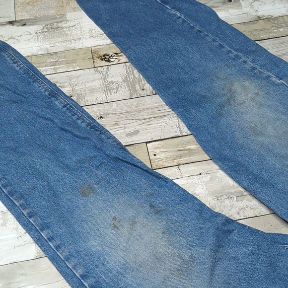 Carhartt relaxed fit dark wash thrashed jeans - Picture 6 of 6